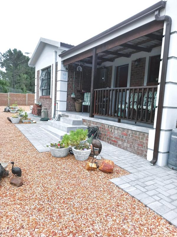 2 Bedroom Property for Sale in Albertinia Western Cape